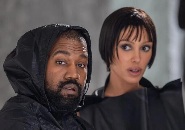 Bianca Censori e Kanye West, mutuo milionario rischioso ma per cosa? &ldquo;Ecco la verit&agrave; sulla villa di Beverly Hills. Per Ye? Come un&rsquo;auto o un orologio&rdquo;