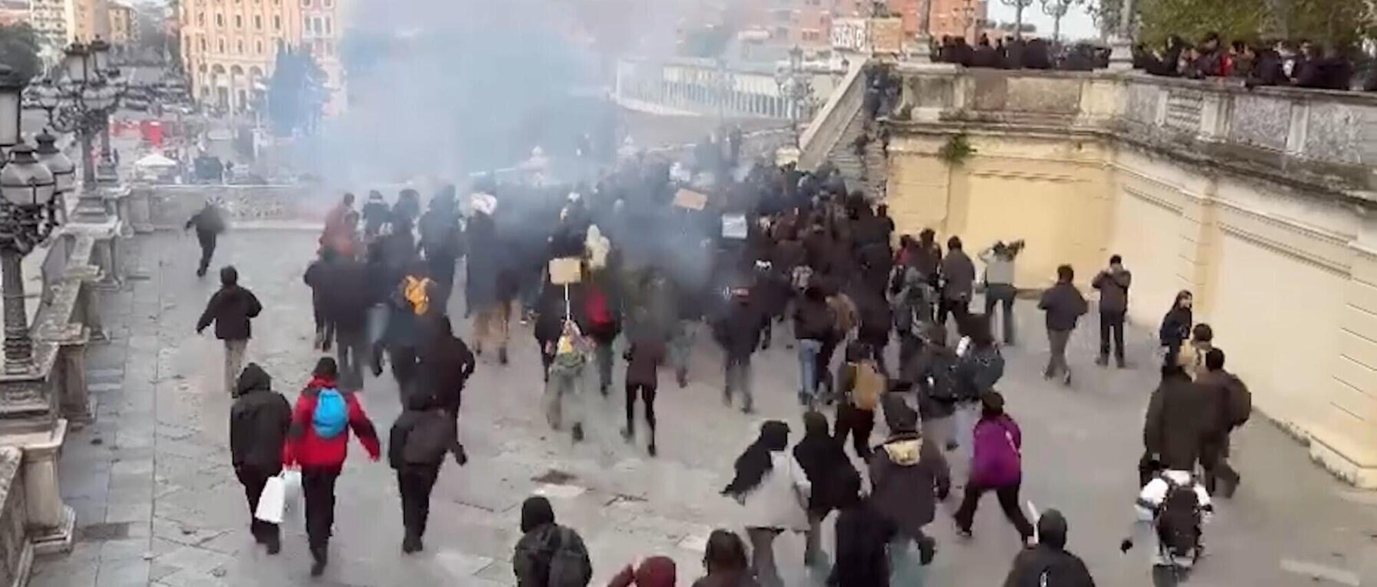 Gli scontri a Bologna di sabato 9 novembre