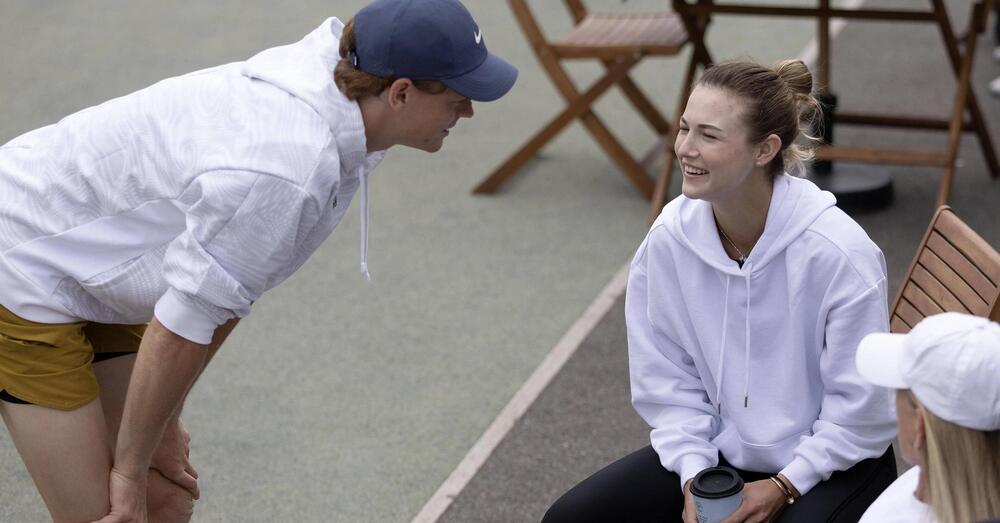 Atp Finals, Sinner e Anna Kalinskaya, &egrave; crisi? O &egrave; gi&agrave; finita? Ecco cosa fa la fidanzata mentre Jannik &egrave; a Torino, dopo l&#039;intervista e il caso Instagram [VIDEO]