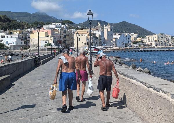 Rotolando verso (il) Sud, dalla Campania alla Puglia: ecco perch&eacute; &egrave; una terra che non deve niente a nessuno e a cui tutti devono qualcosa, tra arte, focaccia barese e lacrime di stupore e amarezza 