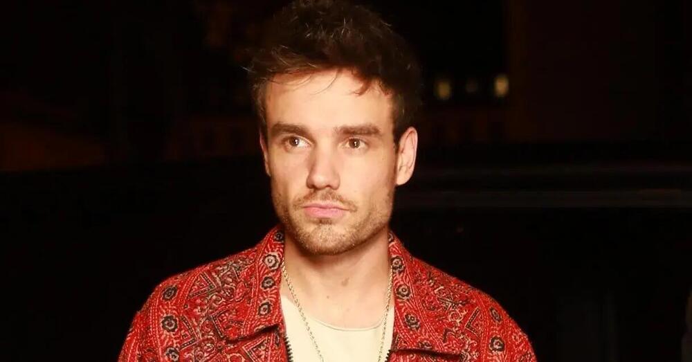 Morte di Liam Payne, ecco il funerale: ma davvero il suo (presunto) manager non &egrave; &ldquo;il benvenuto&rdquo; ? E perch&eacute;? Potrebbe essere tra i sospettati per la morte del cantante ex One Direction e&hellip;