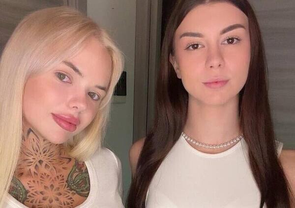Calippo Tour, davvero Ambra e Paolina si affidavano a un&rsquo;agenzia con sede in Romania e a due &ldquo;manager&rdquo;? Le rivelazioni dell&rsquo;aspirante nuova ragazza: &ldquo;Promettevano i milioni&hellip;&rdquo;