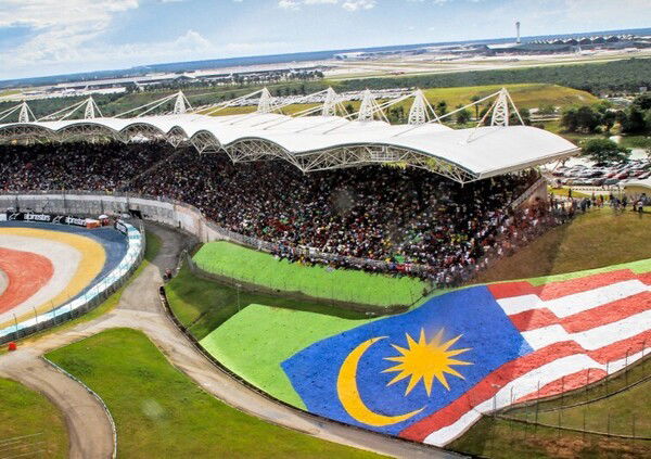 Ecco perch&eacute; ci sbattono fuori da questo locale: la MotoGP non vuole pi&ugrave; giornalisti allo shakedown di Sepang