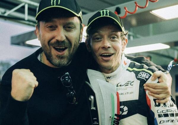 Caro Cesare Cremonini, Valentino Rossi ha ragione: &ldquo;Ma che ca**o te ne frega dei record?&rdquo;