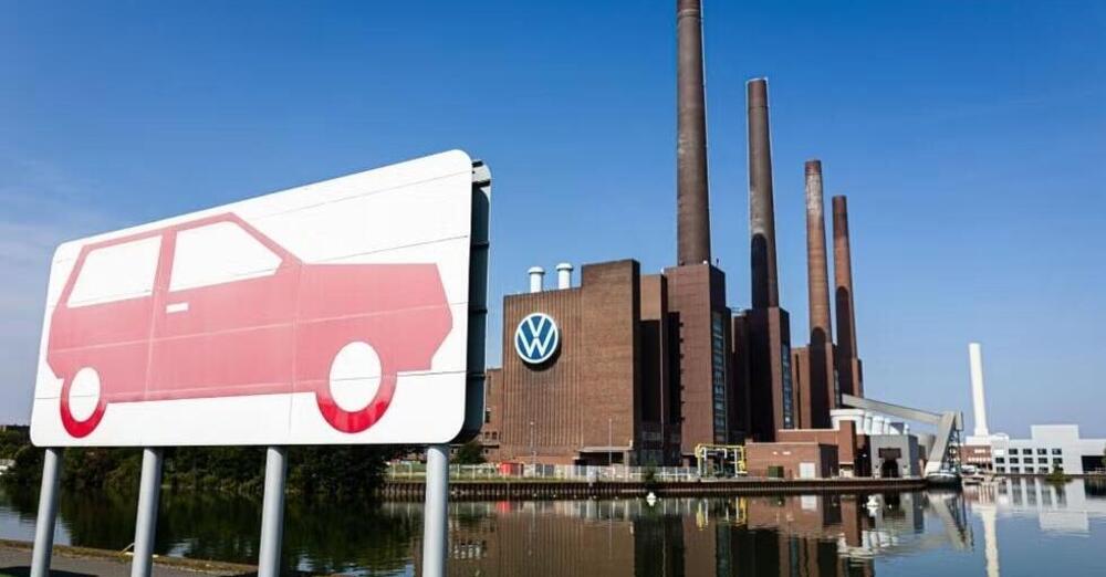 Volkswagen, inizia la battaglia pi&ugrave; dura di sempre nel settore auto. E in Italia tutto tranquillo nonostante l&rsquo;ex Fiat?