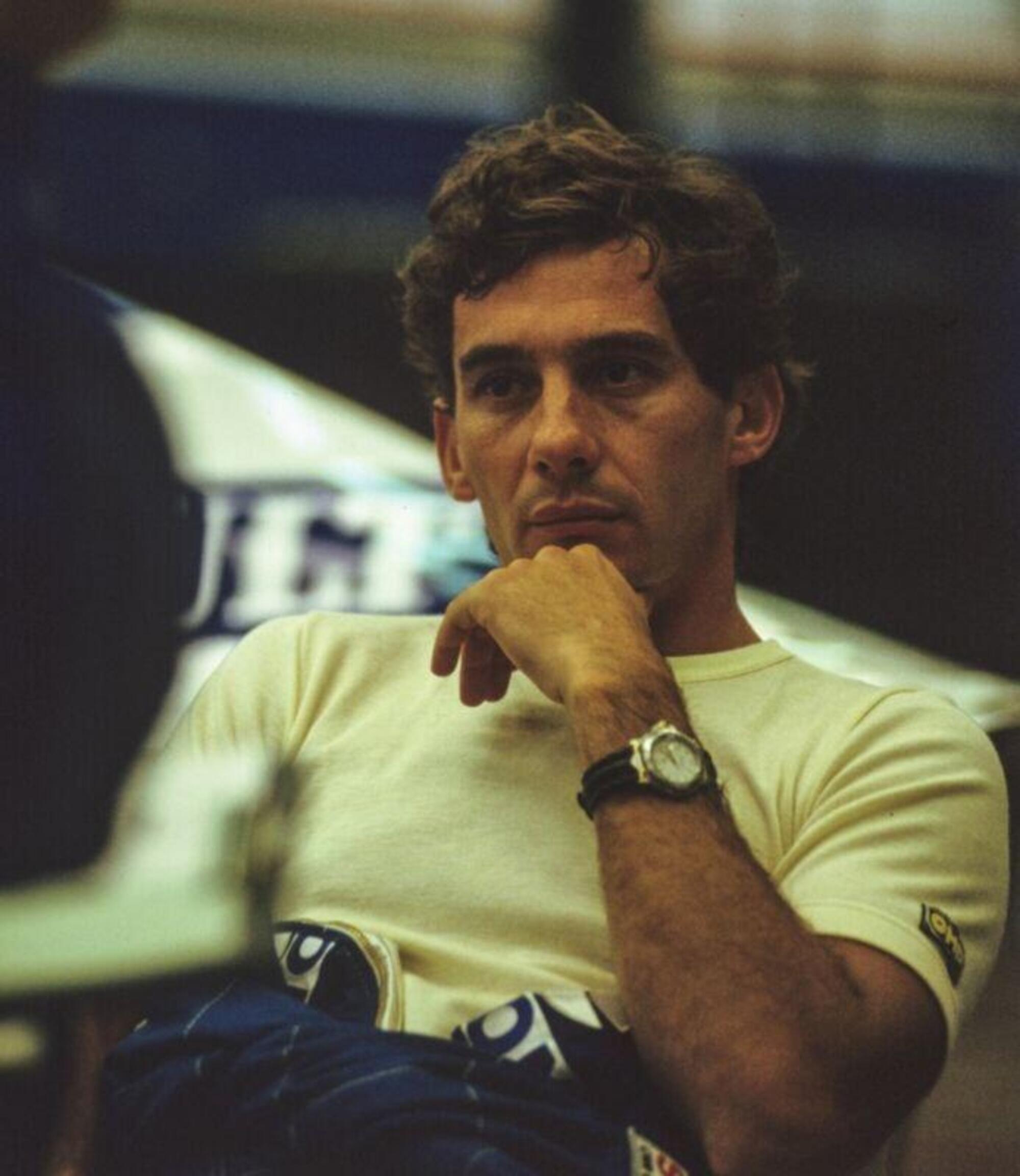 Ayrton Senna con uno dei suoi orologi TAG Heuer