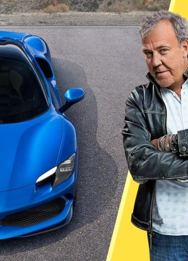 Jeremy Clarkson prova la Ferrari 296 Gts: &ldquo;Meglio la Porsche 911 e sembra una Volkswagen elettrica all&rsquo;inizio. Per piacere a Greta Thunberg &egrave; come cibo per cani per uno chef&rdquo;