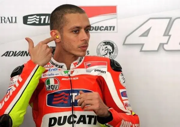 Valentino Rossi in Ducati? Un incubo per l'ex meccanico di Hayden: "Tremarono le fondamenta dell'azienda, in due anni lanciarono 7 Desmosedici diverse"