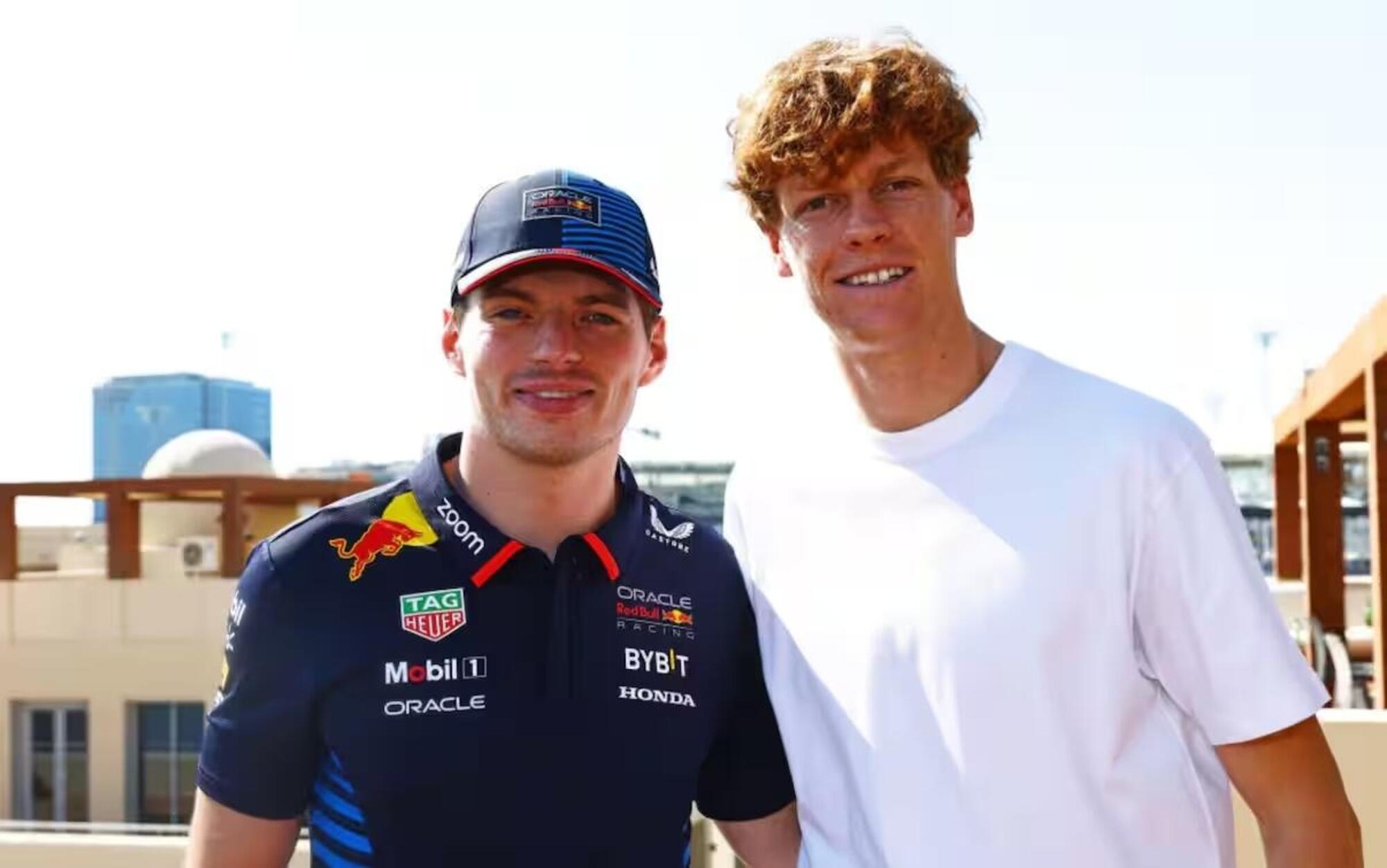 Jannik Sinner con Max Verstappen