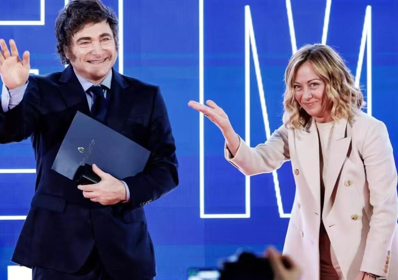 Quanto sono ridicoli i meloniani che ad Atreju 2024 adorano Javier Milei (stasera a Quarta Repubblica da Nicola Porro)? Ha ragione Calenda: &ldquo;Ha successo solo perch&eacute;&hellip;&rdquo;. Come Musk, Cicalone e&hellip;