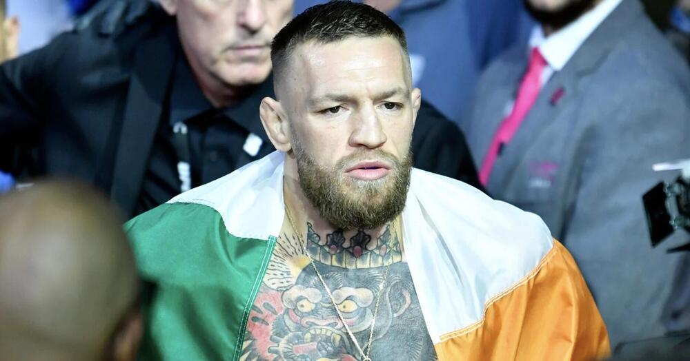 Conor McGregor non torna in Ufc per lo stupro (e la droga?) o perch&eacute; &egrave; scarso? Ecco come lo perculano dopo un video in allenamento. E l&rsquo;ex campione di mma vuole emigrare per salvarsi?