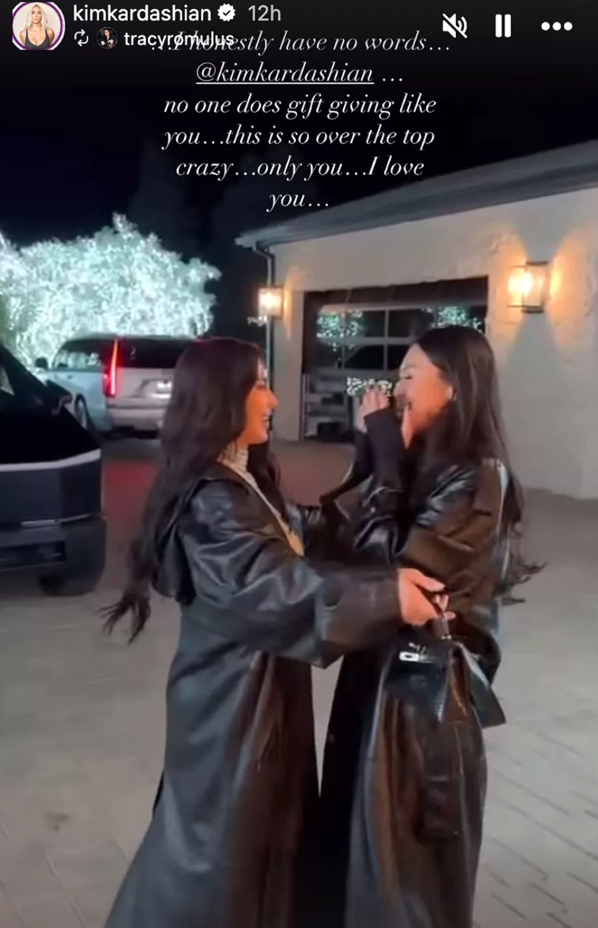 Kim Kardashian e Tracy Romulus nella story Ig