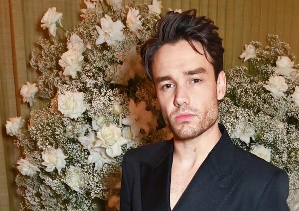 Morte di Liam Payne, ma cos&#039;&egrave; la storia del &quot;capro espiatorio&quot;? Le parole dell&#039;amico arrestato rimettono in discussione tutta la vicenda del cantante ex One Direction o sono un depistaggio?