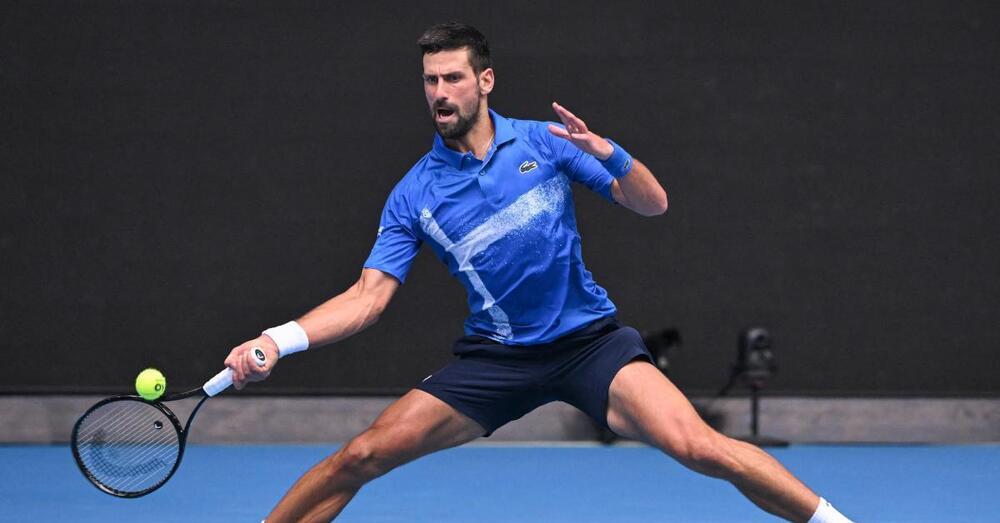 Australian Open, ma avete visto l&#039;infortunio di Djokovic (all&#039;inguine?) contro Alcaraz nei quarti di finale? [VIDEO]