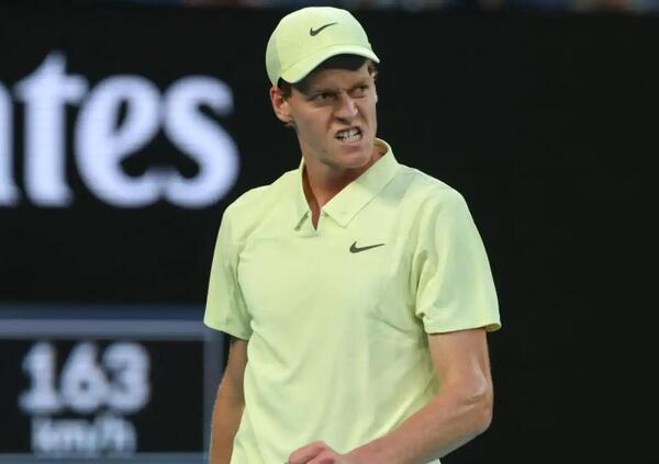 Australian Open, Sinner demolisce Shelton, parla Camporese: &ldquo;Jannik e Cahill? Peccato, ma pu&ograve; arrivare McEnroe. La finale contro Zverev? Insidiosa perch&eacute;&hellip;&rdquo;. Poi su Alcaraz, Djokovic e le condizioni del numero uno al mondo...