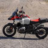 BMW R 1300 GS Adventure ASA: è davvero THE GOAT delle moto? Ecco come va