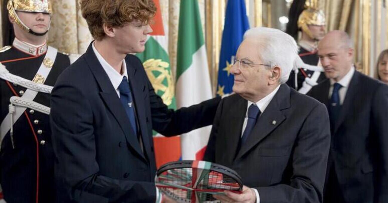 Signori, Jannik Sinner che rifiuta di andare al Quirinale da Mattarella rispetta milioni di italiani che pagano le tasse (e stende la politica da passerella)