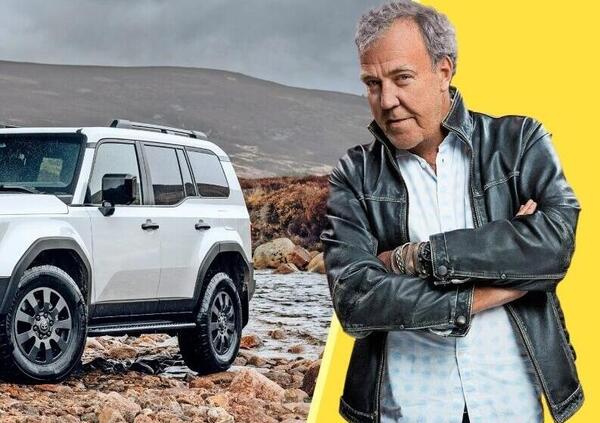 Jeremy Clarkson prova il nuovo Toyota Land Cruiser: &ldquo;Il fuoristrada perfetto? Solo se vivi nel deserto, ma in citt&agrave; e in autostrada e con una pecora morta... E il Land Rover&hellip;&rdquo;