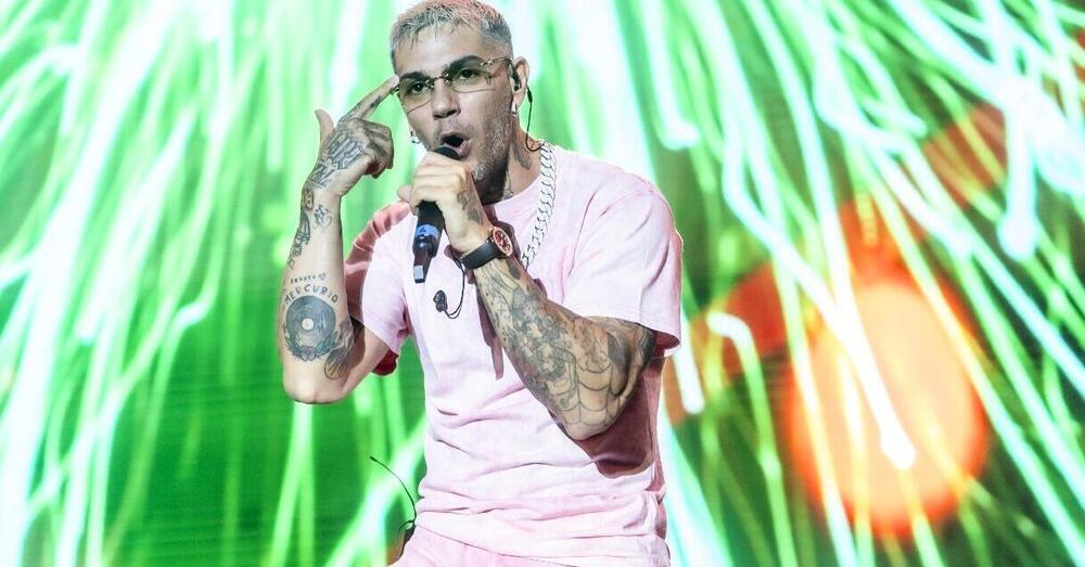 Emis Killa, Fedez, il caso ultras e le relazioni pericolose, a &ldquo;Lo Stato delle cose&rdquo; di Giletti (Rai 3) il direttore di MOW: &ldquo;Perch&eacute; le case discografiche stanno in silenzio?&rdquo;. E Fabrizio Corona su Falsissimo...