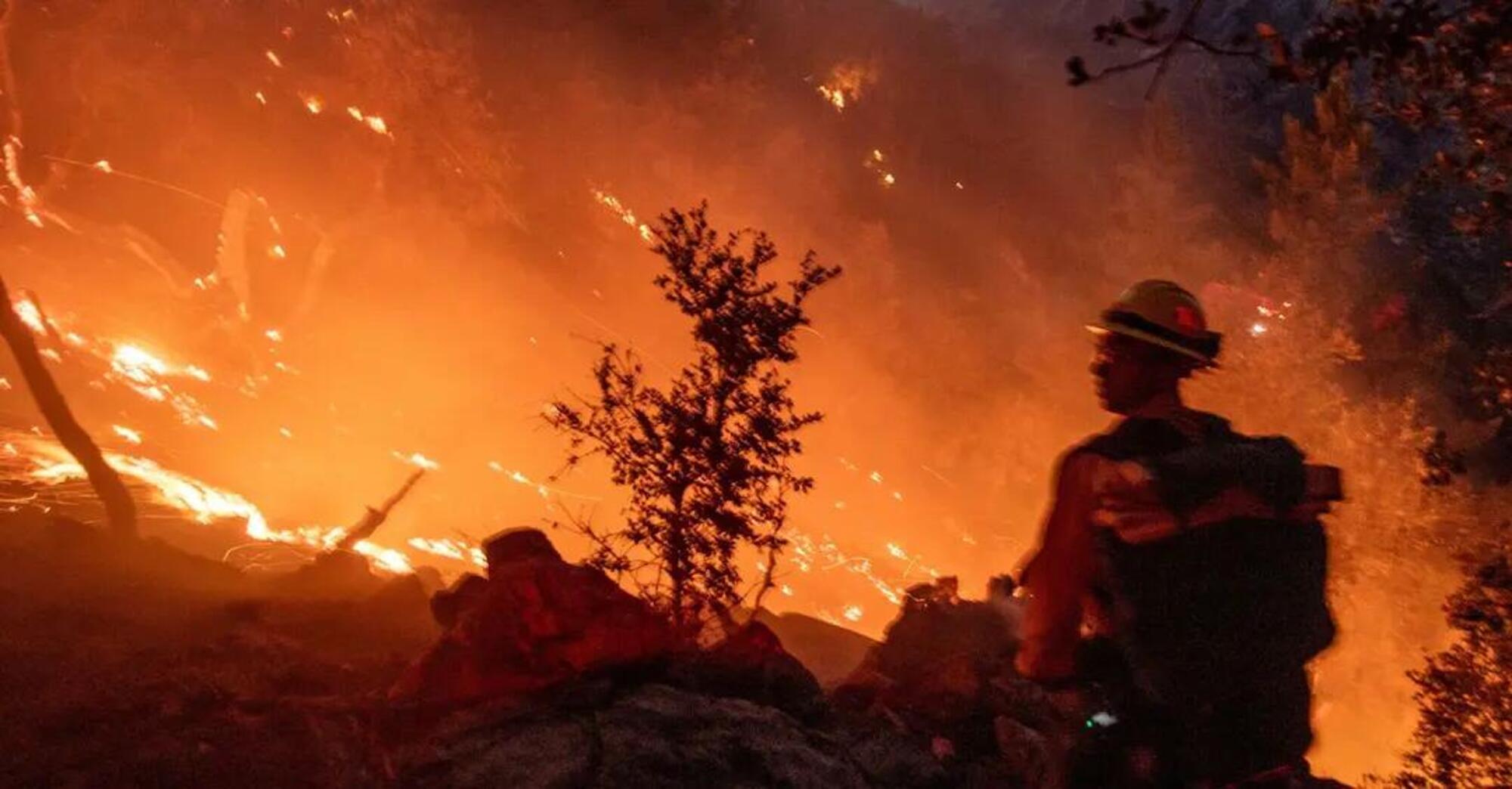 Le immagini dell&#039;incendio di Los Angeles