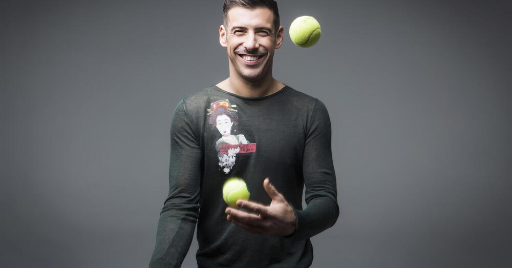 Sanremo 2025, Francesco Gabbani al Festival tra Sinner, tennis e... Buffon: &ldquo;Che dedica&hellip; E Jannik&hellip;&rdquo;