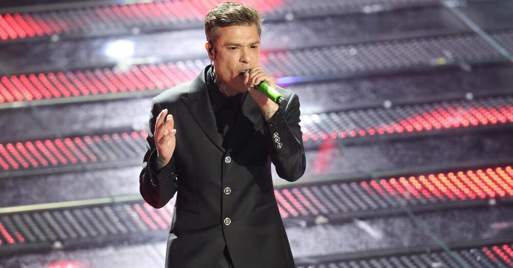 Sanremo 2025, la rinascita di Fedez e il nuovo corso del Festival con Lucio Corsi: l&rsquo;anti influencer da centro sociale che si vende benissimo