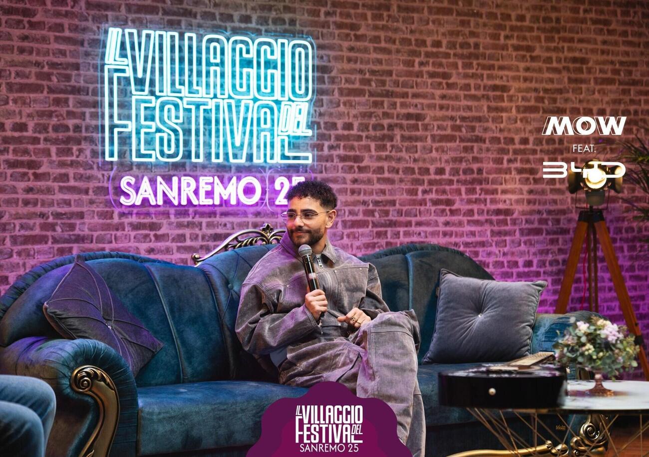 Le interviste di Michele e Lucia Monina nel Salotto del Villaggio del Festival, Rocco Hunt: &ldquo;La mia canzone &egrave; anche politica&rdquo;. I commenti social? &ldquo;Ascolto solo chi &egrave; credibile&rdquo;. E quel consiglio di Pino Daniele&hellip;
