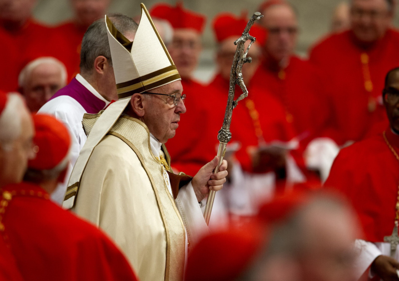 Chi sar&agrave; il prossimo papa? Le condizioni di salute di Francesco &ldquo;complesse&rdquo; al Gemelli e parte il totonomi: da Zuppi italiano e progressista a Sarah conservatore e amico di Benedetto XVI. Ma come funzioner&agrave; il Conclave?