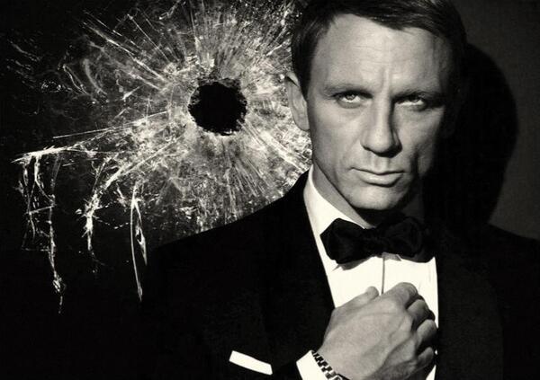 Anche James Bond diventa woke? Ma l&rsquo;avete visto lo scontro tra la famiglia Broccoli e Amazon sul nuovo 007 (forse) nero? Ecco perch&eacute; il problema &egrave; pi&ugrave; complicato di cos&igrave;