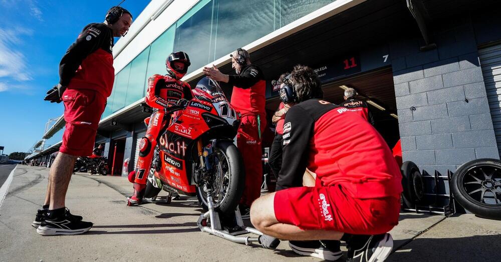 Ok, ma il venerd&igrave; della SBK a Phillip Island? Bulega come Lorenzo, poi Iannone (come Marquez) e Toprak a &ldquo;spaccare&rdquo; le Ducati