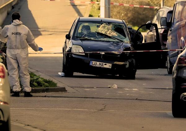 Avete rotto il caz*o coi titoli &ldquo;Auto si lancia sulla folla&rdquo; a Mannheim e altrove. Le macchine non guidano da sole e non uccidono, lo fanno le persone: come quelle che nelle redazioni ammazzano giornalismo e senso del ridicolo