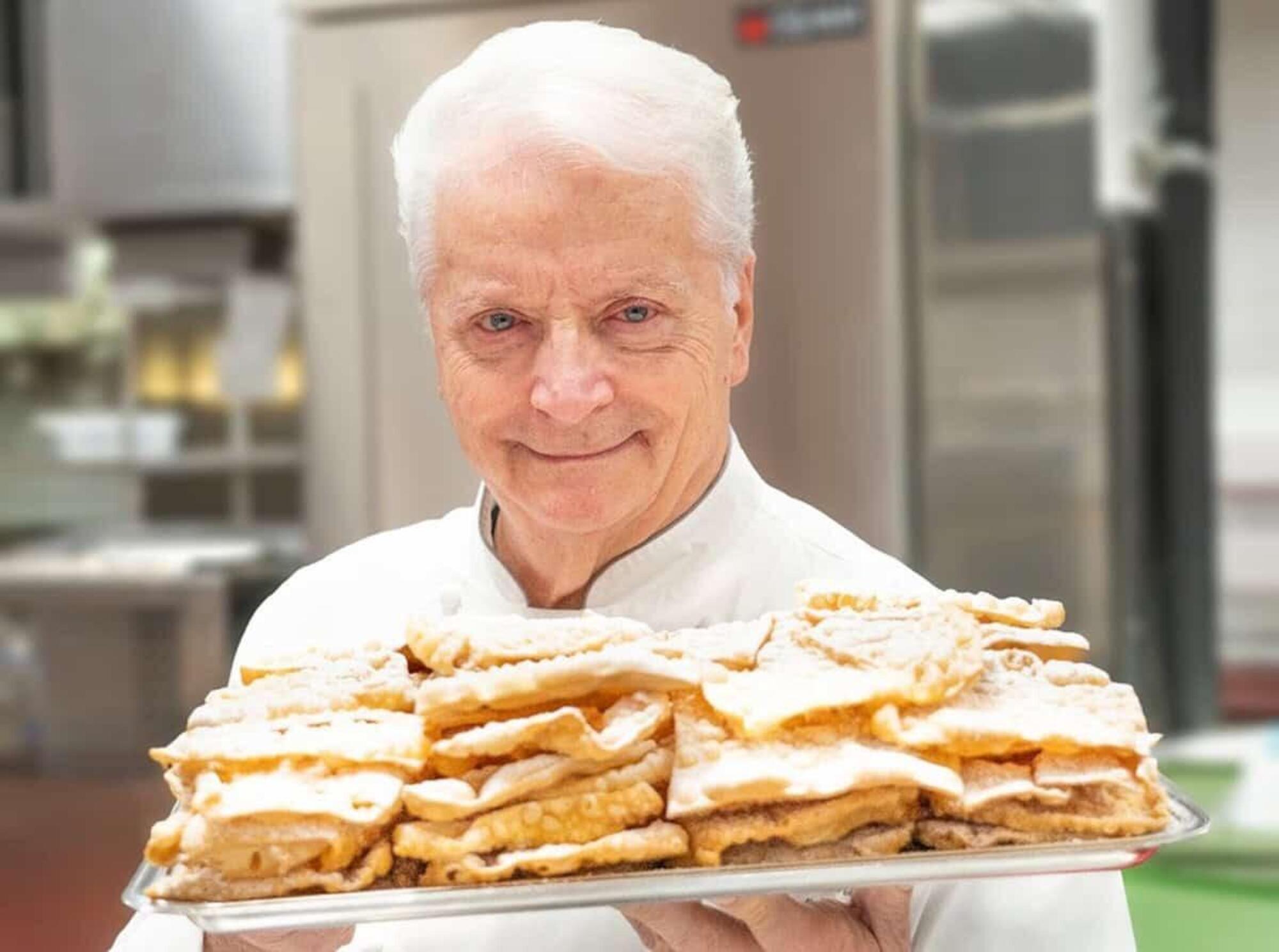 Le chiacchiere di Carnevale di Iginio Massari vendute a 100 euro al chilo