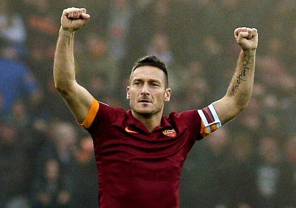 Le bombe di Francesco Totti: &ldquo;La Serie A? Mi hanno chiamato davvero. Gasperini? Non mi fa impazzire. Alla Roma vorrei Ancelotti. Spalletti? Ecco come sono andate le cose&hellip;&rdquo;. Poi su Cassano, Messi, Mourinho, Yamal e&hellip;