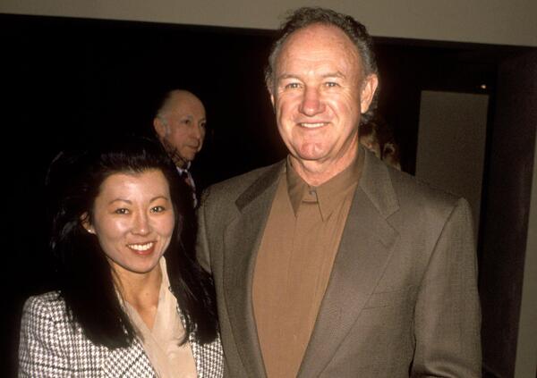 Ma si pu&ograve; sapere come sono morti Gene Hackman e sua moglie Betsy Arakawa? Ecco a che punto siamo con questo mistero, tra teorie, testimonianze e domande senza risposta