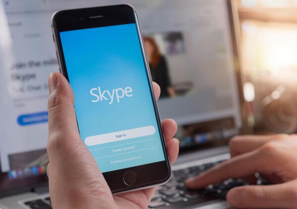 Addio Skype, ma davvero Skype &egrave; morto? Microsoft, &egrave; proprio necessario far sparire il pioniere delle videochiamate?