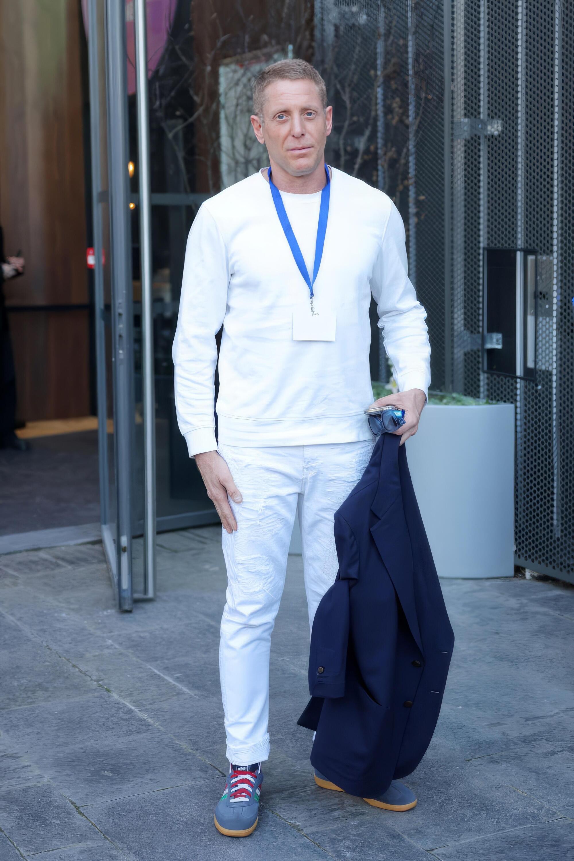 lapo elkann paris fashion week