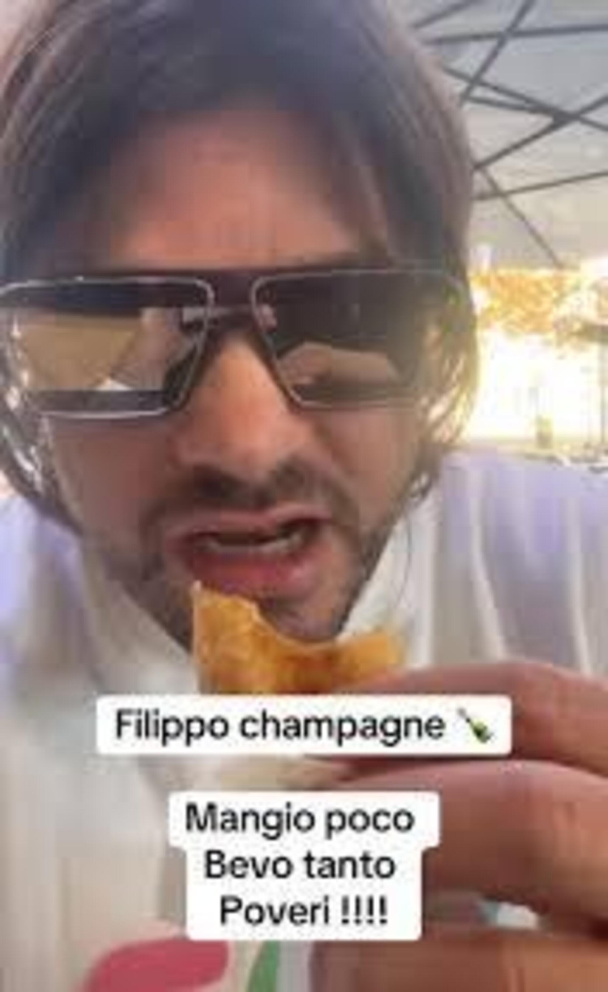 Filippo Champagne sui social