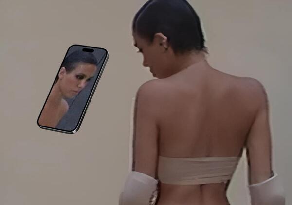 Bianca Censori quasi nuda con i roller in Italia? Niente paura: usa le protezioni (senza Kanye West) [FOTO]