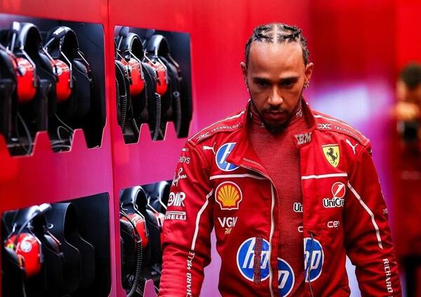 Allarme Ferrari, la SF-25 non si adatta a Hamilton: &ldquo;&Egrave; come la Mercedes&hellip; saltella troppo&rdquo;. Per David Coulthard invece, Lewis forse &egrave; &ldquo;solo Hollywood&rdquo;