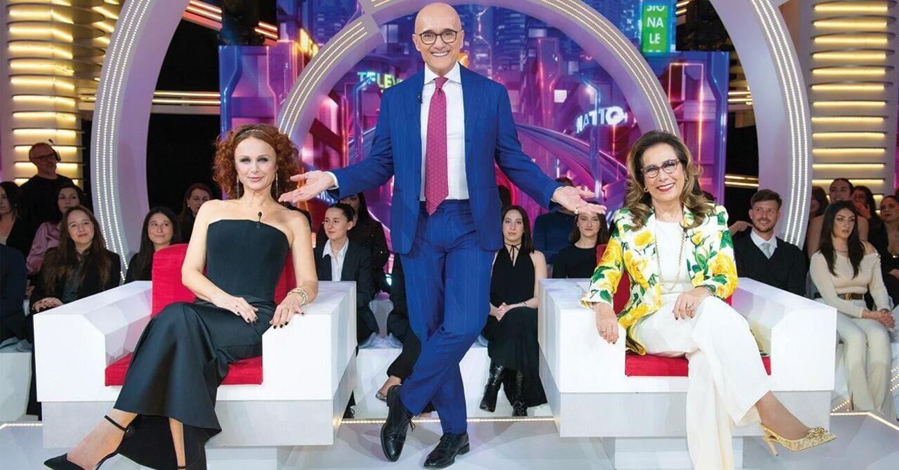 Mediaset senza reality &egrave; morta? Il Grande Fratello chiude e torna Gold, The Couple (con Ilary Blasi) e L&#039;Isola dei famosi (con Veronica Gentili?) su Canale 5, Rete 4 e Italia 1 fossilizzate. Ma gli ascolti... 