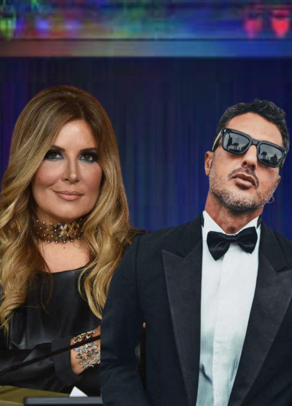 Si scannano Lucarelli e Corona? &ldquo;Atti sessuali simulati con mio cartonato&rdquo;. E Fabrizio: &ldquo;La querelo&hellip;&rdquo;