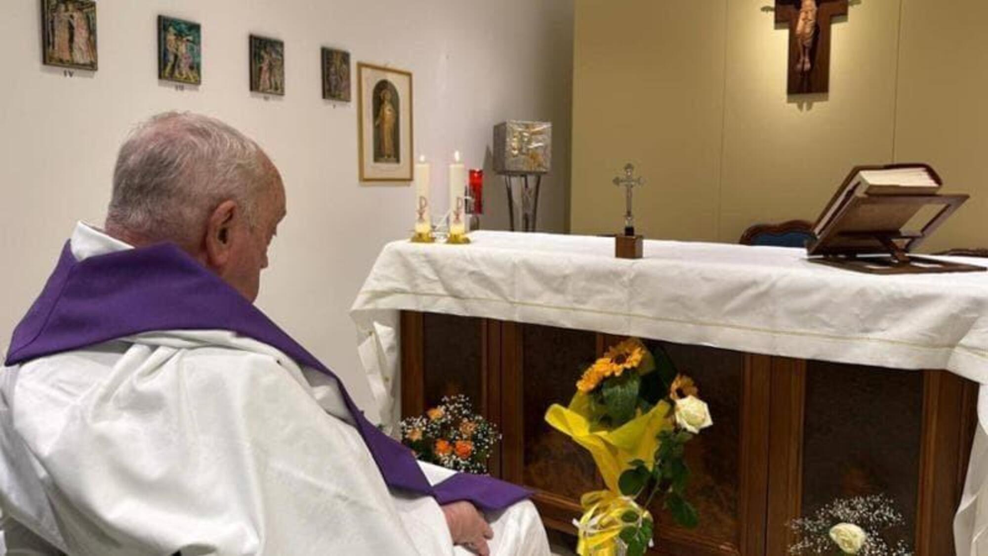 La foto di Papa Francesco che ha generato dubbi