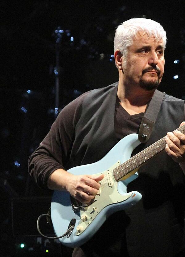 Inedito di Pino Daniele? Il batterista: &quot;Se non l&#039;aveva pubblicato, perch&eacute; oggi?&quot;. E rivela che a Napoli...&quot;