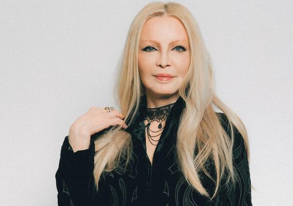 Ma l&rsquo;avete sentita la nuova canzone di Patty Pravo, Ho provato tutto? Tra orge, Jimi Hendrix e il peso del mondo, ecco perch&eacute; &egrave; pi&ugrave; fi*a di voi. Molto pi&ugrave; fi*a...