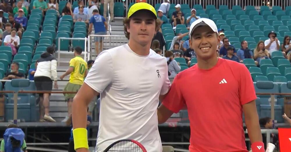 Sinner e Alcaraz non hanno avversari? A Miami abbiamo gi&agrave; visto il Tennis del futuro: Joao Fonseca contro Learner Tien