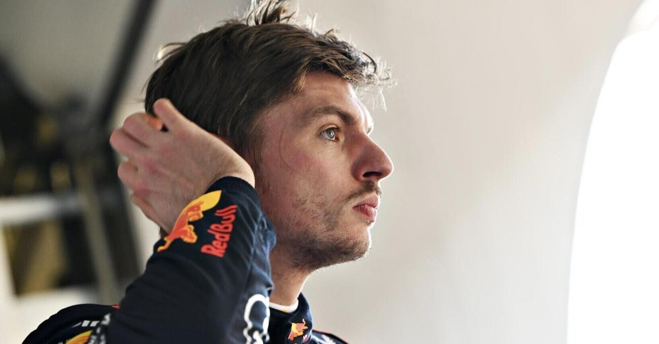 La brutale onest&agrave; di Max Verstappen, che in Cina si trova senza un vero compagno di squadra: &ldquo;Come vinco domani? Se tutti si ritirano&hellip;&rdquo;