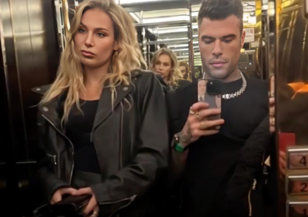 Falsissimo (a pagamento), Corona spara tutta la telefonata tra Fedez e Angelica Montini. &ldquo;&Egrave; impazzito, ho paura che si droghi&rdquo;. Gli insulti &ldquo;Manipolatrice stron*a, deficiente&rdquo;: ecco la verit&agrave; sull&rsquo;amore dell&rsquo;ex Ferragni&hellip;