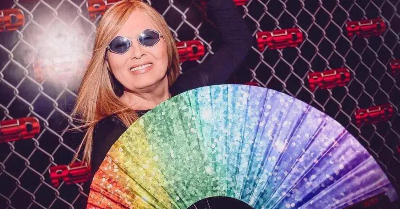 Il ritorno di Maurizia Paradiso: &ldquo;Rivoglio il pisello per mettervelo in cu*o. Riesumiamo Mussolini&rdquo;. Per Vannacci a La Zanzara &egrave; amore: &ldquo;L&rsquo;unico che non scoreg*ia con la bocca&rdquo;. E su Giorgia Meloni e Donald Trump&hellip;