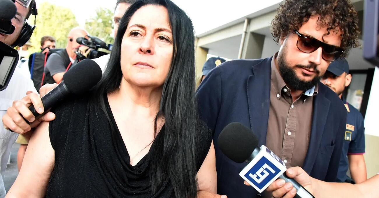 Omicidio Pierina Paganelli, perch&eacute; Manuela Bianchi parla solo adesso? L&#039;audio choc, i minuti di silenzio davanti al cadavere, l&#039;amore per Louis Dassilva. Ecco che l&#039;incidente probatorio &egrave; una svolta...