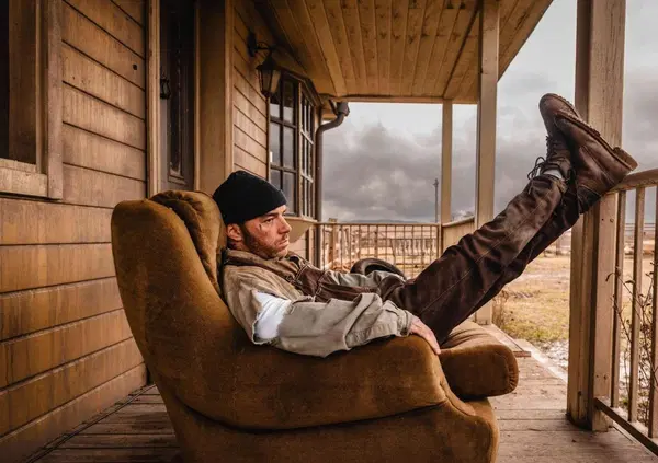 Ma avete visto le foto del nuovo album di Salmo, RANCH? Sapete chi le ha scattate? Ve lo diciamo noi: il fotografo preferito del tuo rapper preferito&hellip;